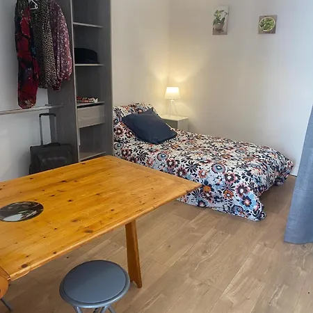 Apartmán En Plein Centre Des Vans